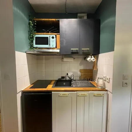 B&B Balcony Hyper Centre 릴