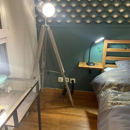 Balcony Hyper Centre 릴